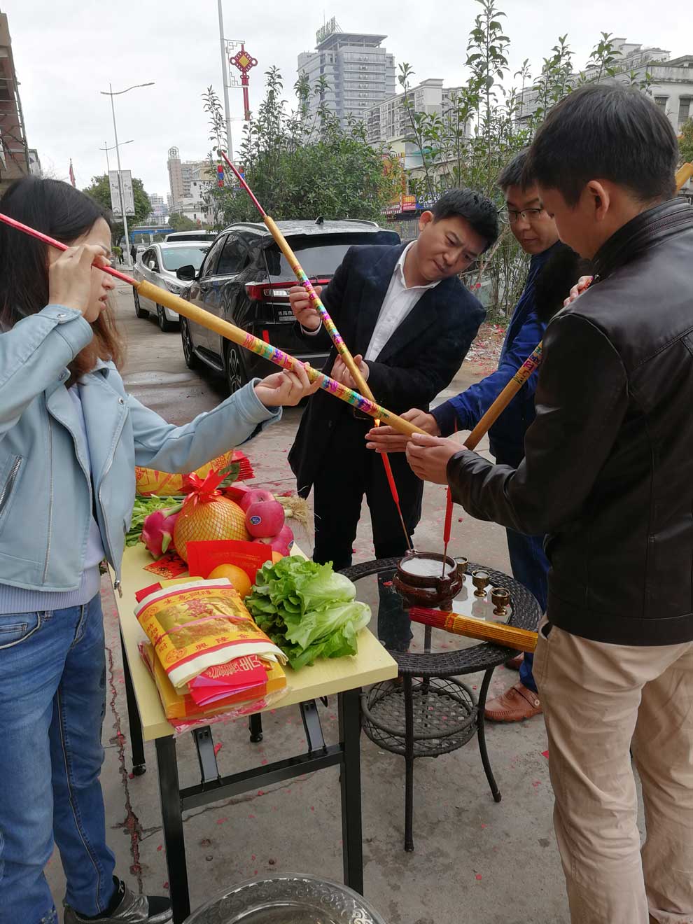 開年啦，開工大吉，祝大家狗年旺旺旺