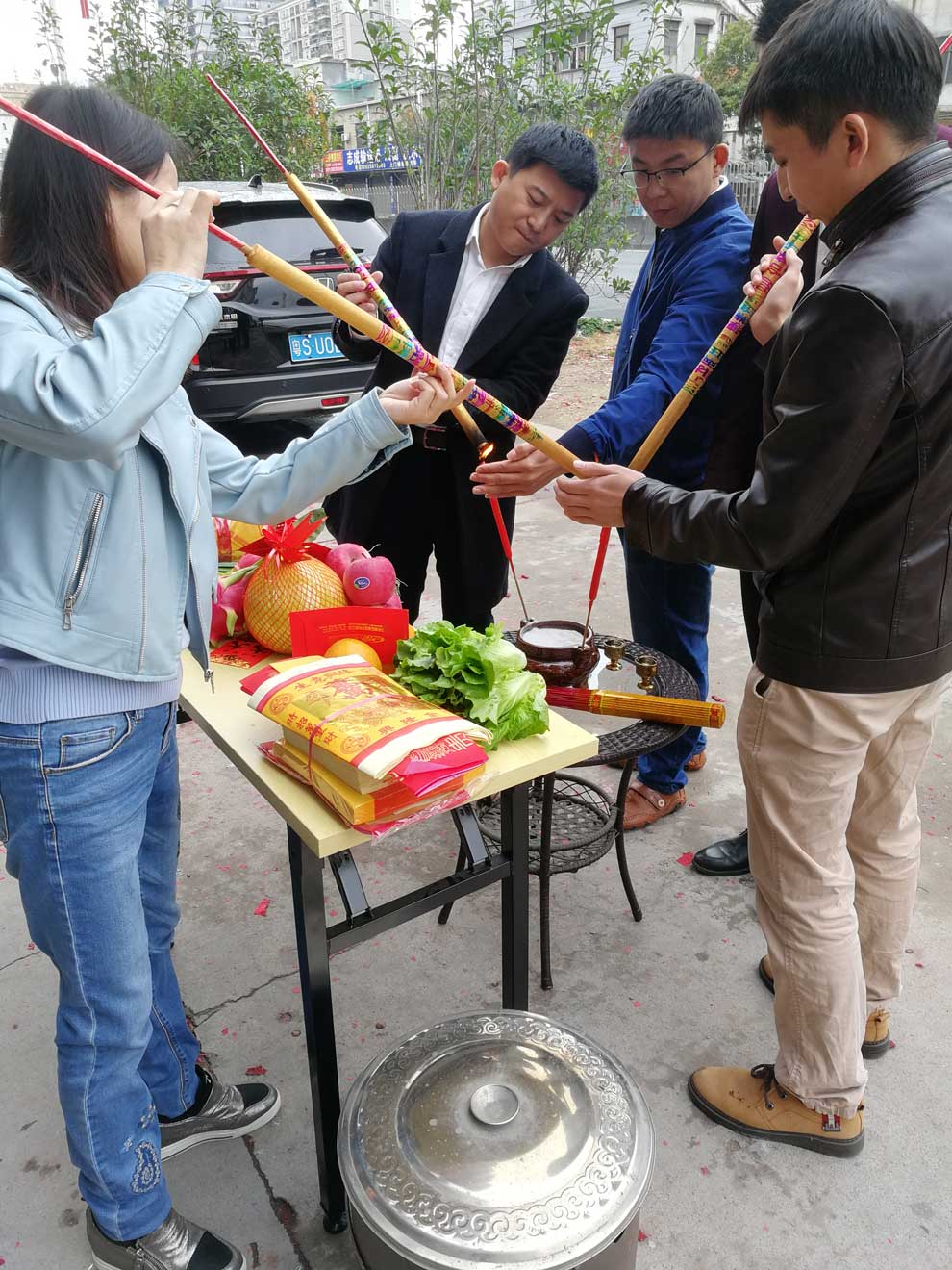 開年啦，開工大吉，祝大家狗年旺旺旺