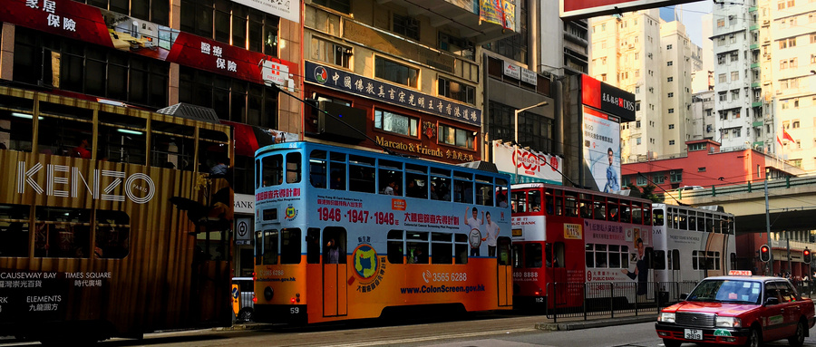 轉(zhuǎn)口貿(mào)易為什么要設(shè)立香港銀行賬戶，與國內(nèi)離岸賬戶有什么區(qū)別？